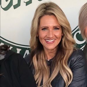 Meet your Posher, Monica